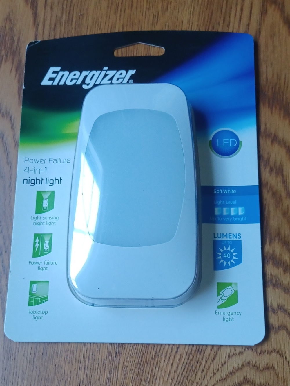 NEW ENERGIZER NIGHT LIGHT